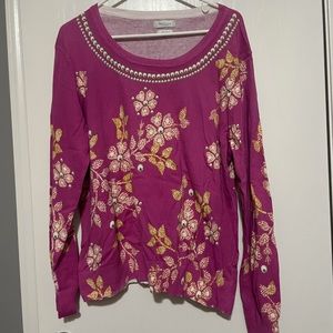 Can Heusen Floral Sweater